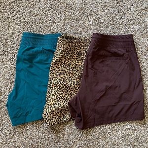 Old Navy Stretchtech Shorts Lot of 3 - Size Small